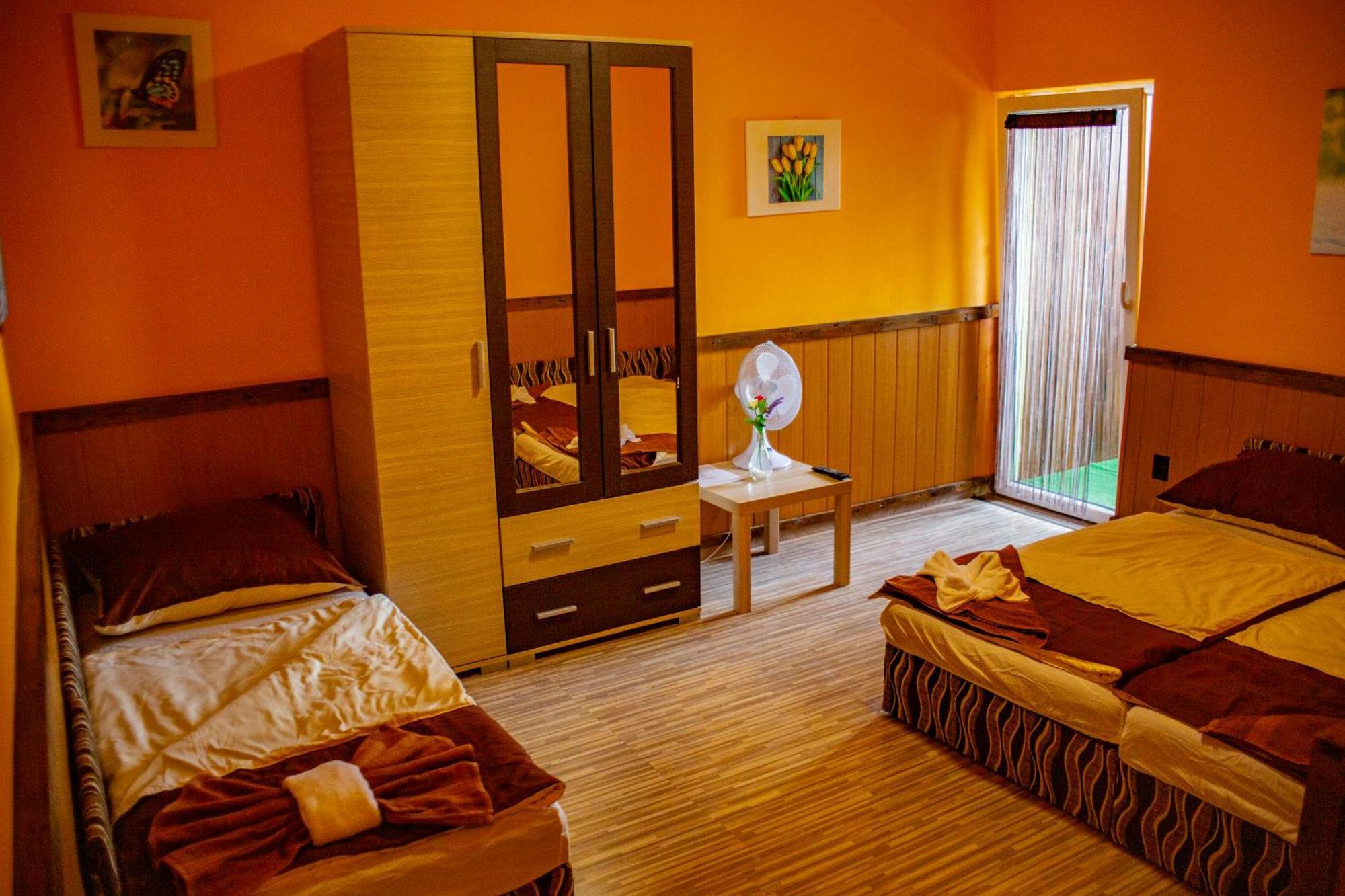 Aparthotel Vakacio Ueduelo Révfülöp Exterior foto